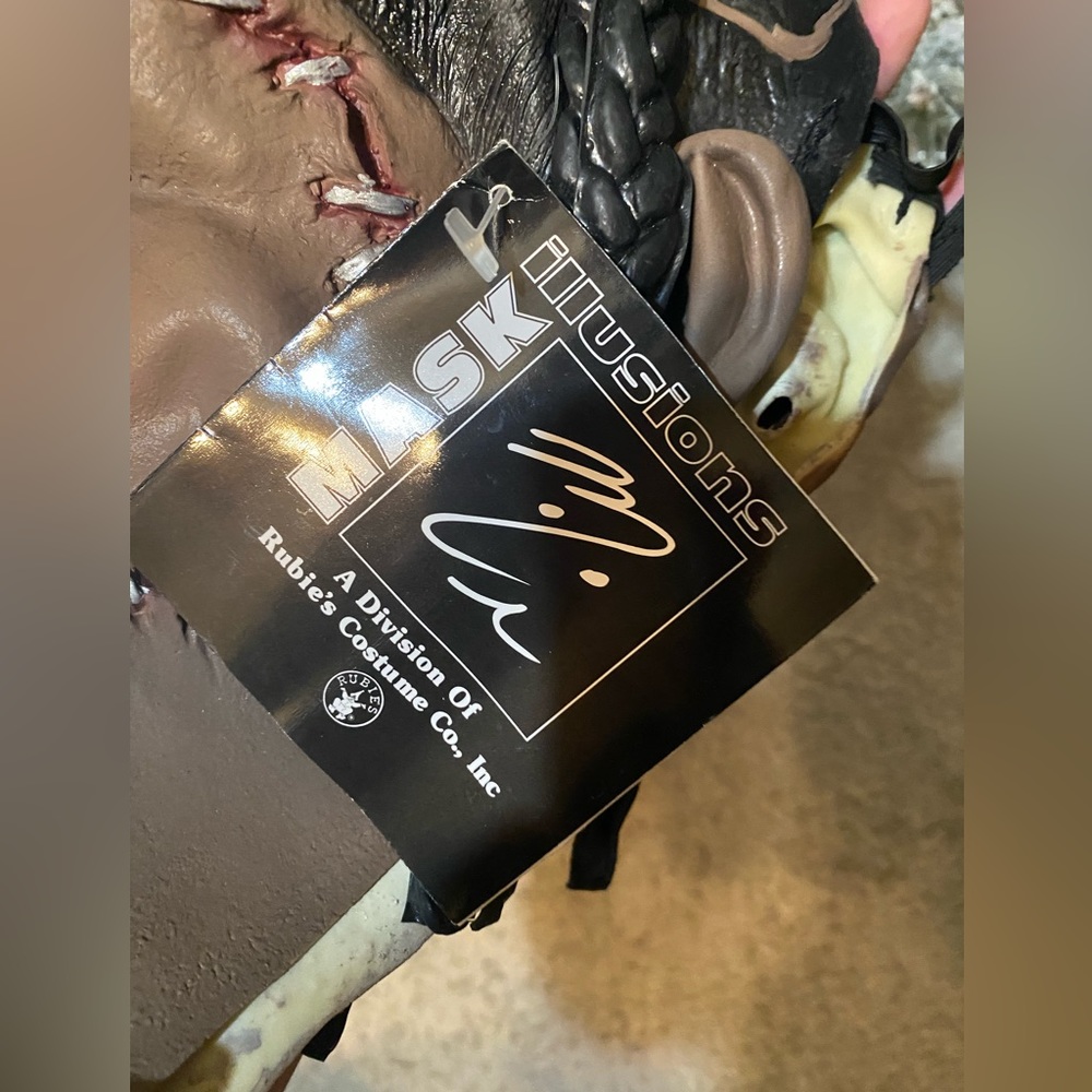 Travis Scott Rodeo leatherface mask - Picture 3 of 4